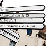 מלון The Kings Head Hotel, Richmond, North Yorkshire - The Coaching Group 4*