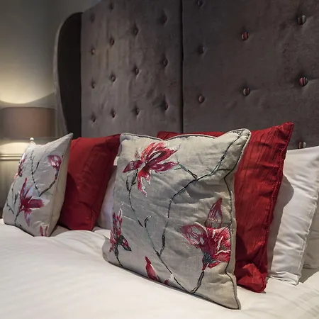 The Kings Head Hotel, Richmond, North Yorkshire - The Coaching Group Otel 4*