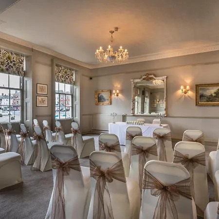 מלון The Kings Head Hotel, Richmond, North Yorkshire - The Coaching Group