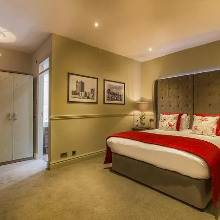 The Kings Head Hotel, Richmond, North Yorkshire - The Coaching Group
