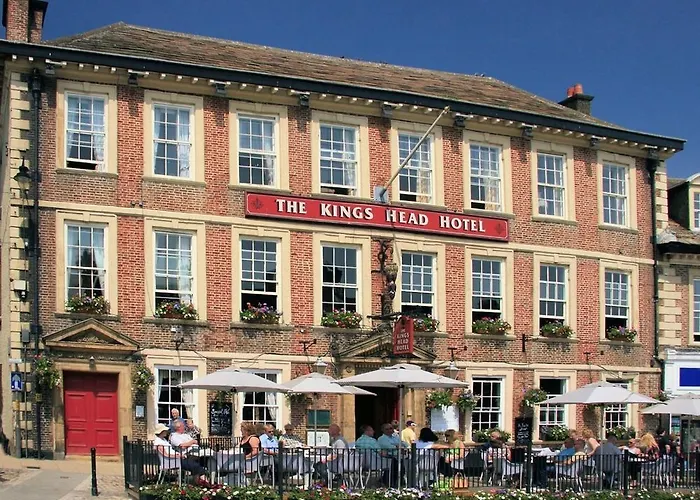 The Kings Head Hotel, Richmond, North Yorkshire - The Coaching Group