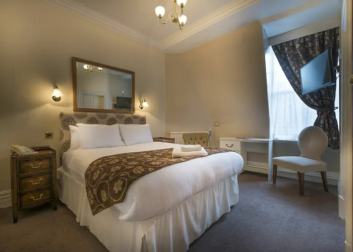 The Kings Head Hotel, Richmond, North Yorkshire - The Coaching Group Richmond (North Yorkshire)